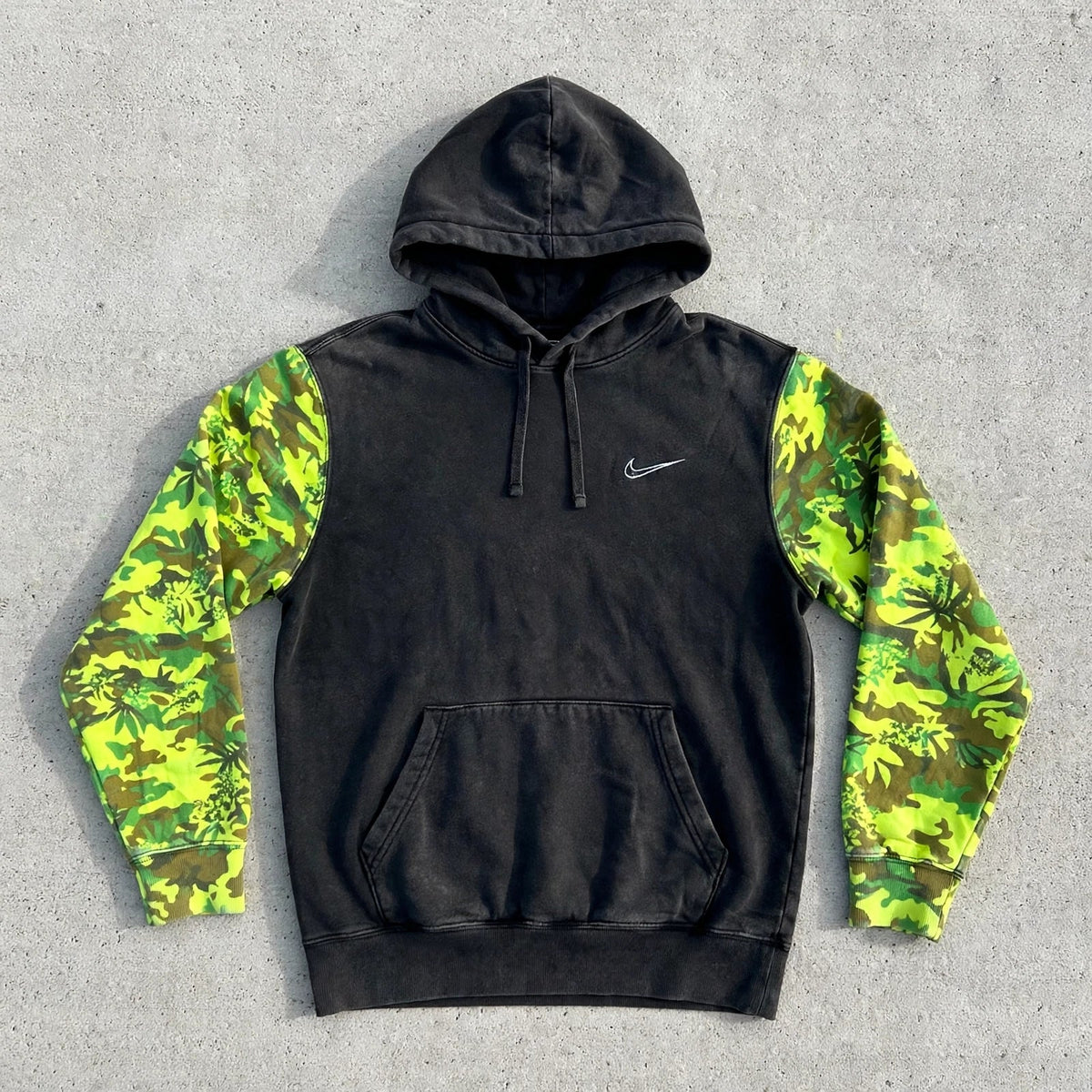 NO BRAKES - Custom Nike hoodie