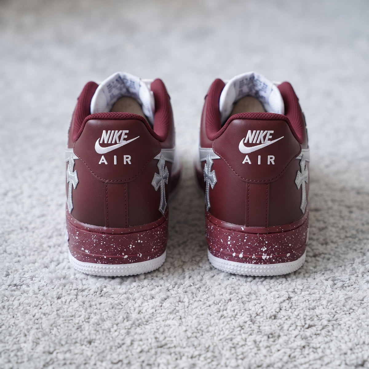 Custom Sneaker Christmas Burgundy Crosses - heel back